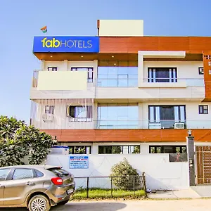 Fabhotel Water Vibe *** Gurgaon