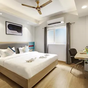 Flxho Cyber One - And Banquet Cyber City *** Gurgaon